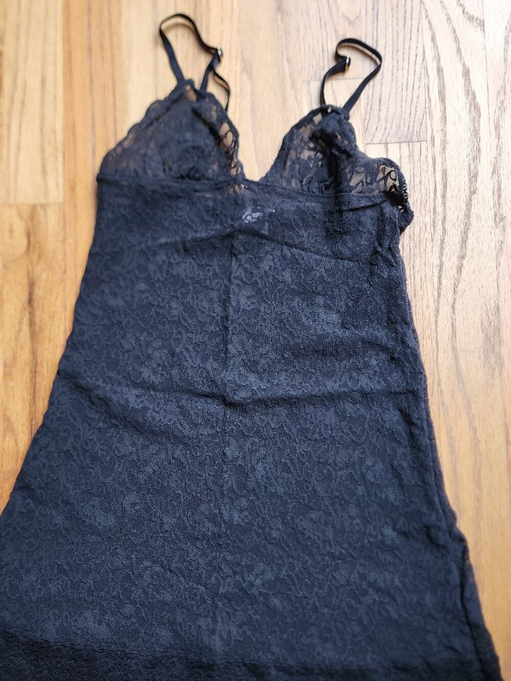 NWOT Vintage Victoria’s Secret Floral All-Over Lace Chemise Slip S